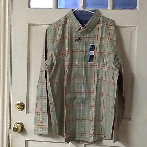 Shirts - Picture 7 of 7